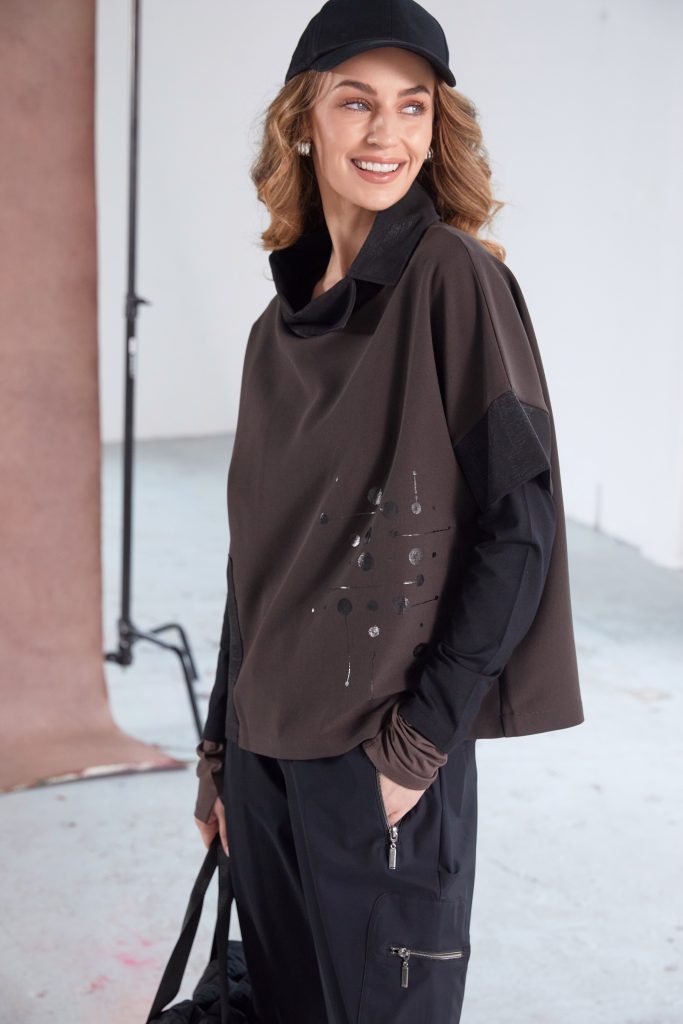 Naya Placement Print Top Contrast Collar - My Sally West