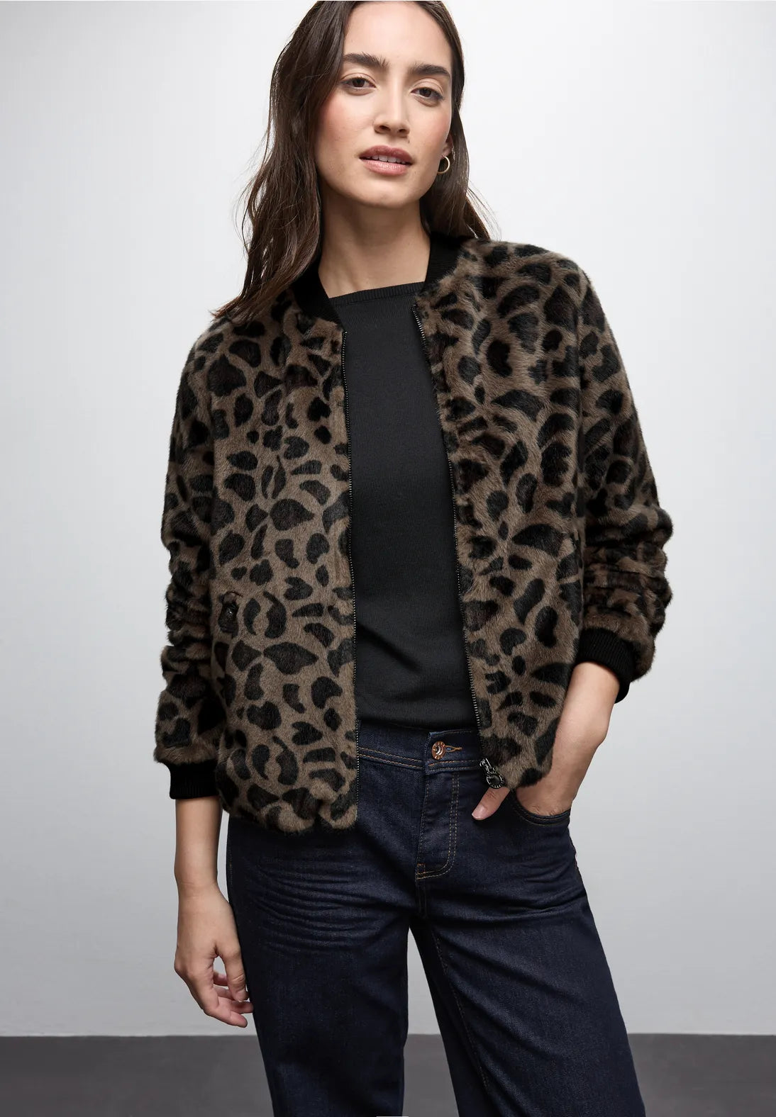 STREET ONE BOMBER