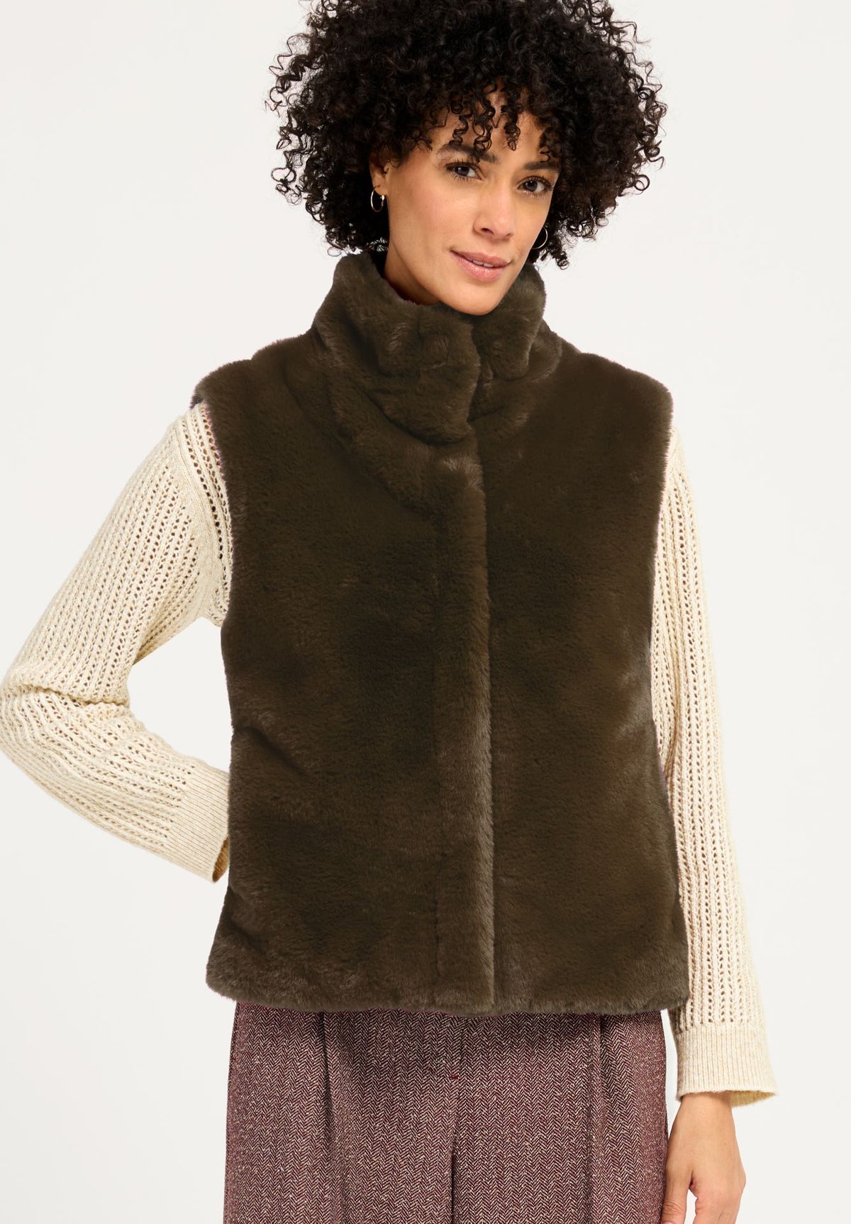Bianca Tabea Gilet 83001 (2 Cols)