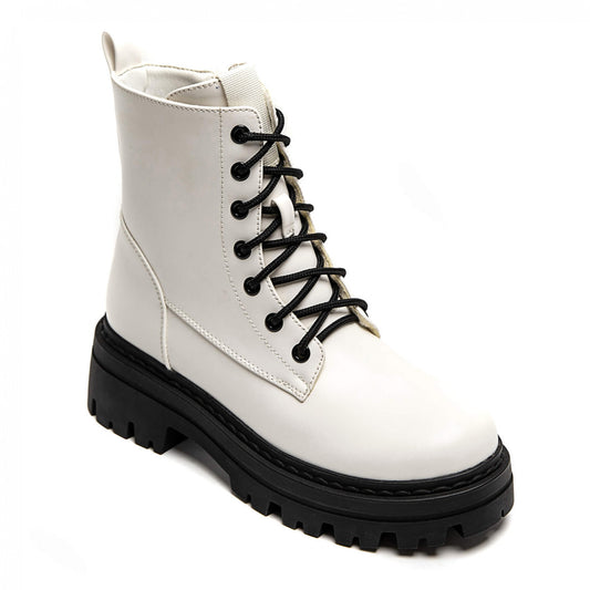 Meera Boots