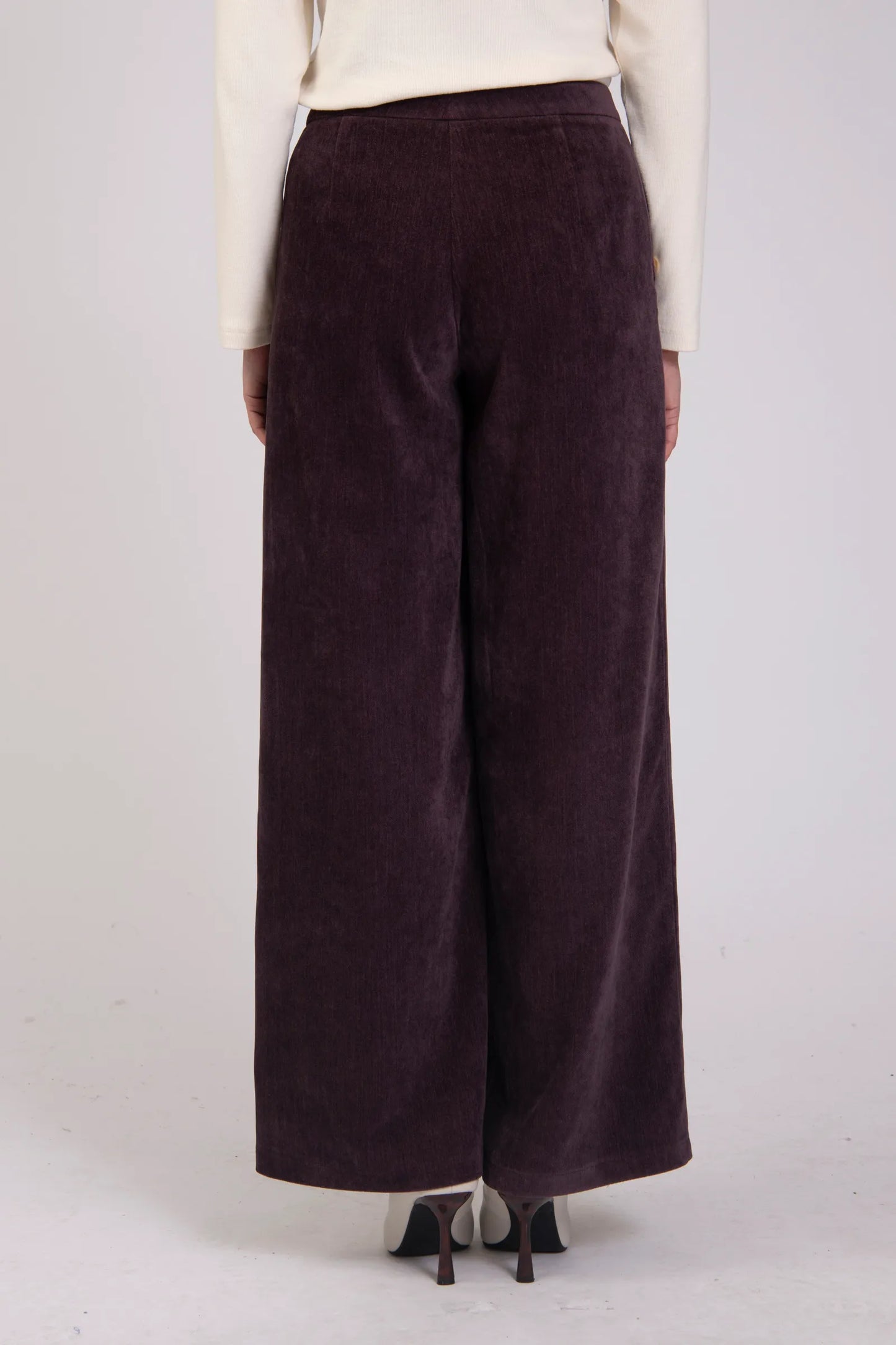 Jessica Graaf Straight Leg  Trousers Jg32890