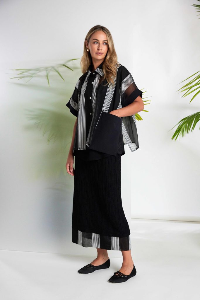 Naya Embossed Skirt Nas26258