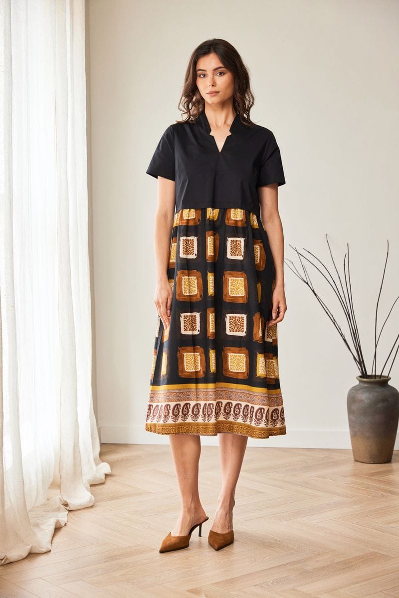 PERUZZI TILE PRINT DRESS