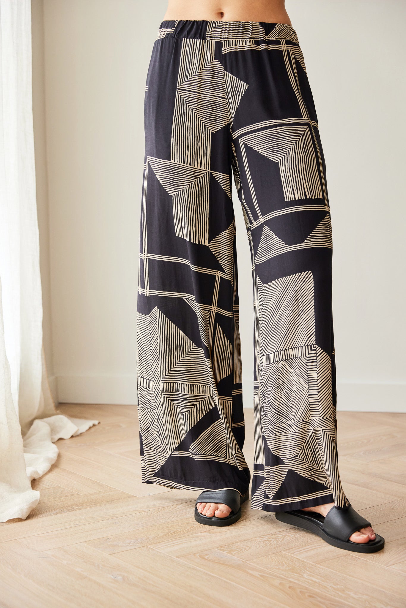 PERUZZI GEO PRINT TROUSER