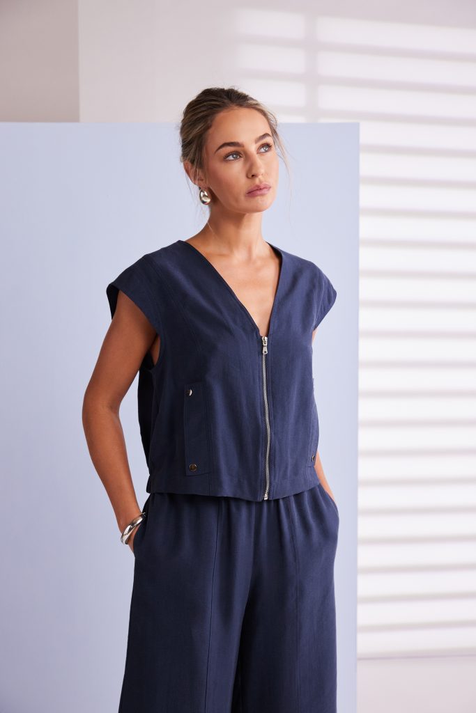 Naya Zip Pocket Top NPA26284