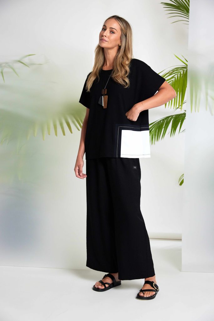 Naya Contrast Pocket Top Nas26188