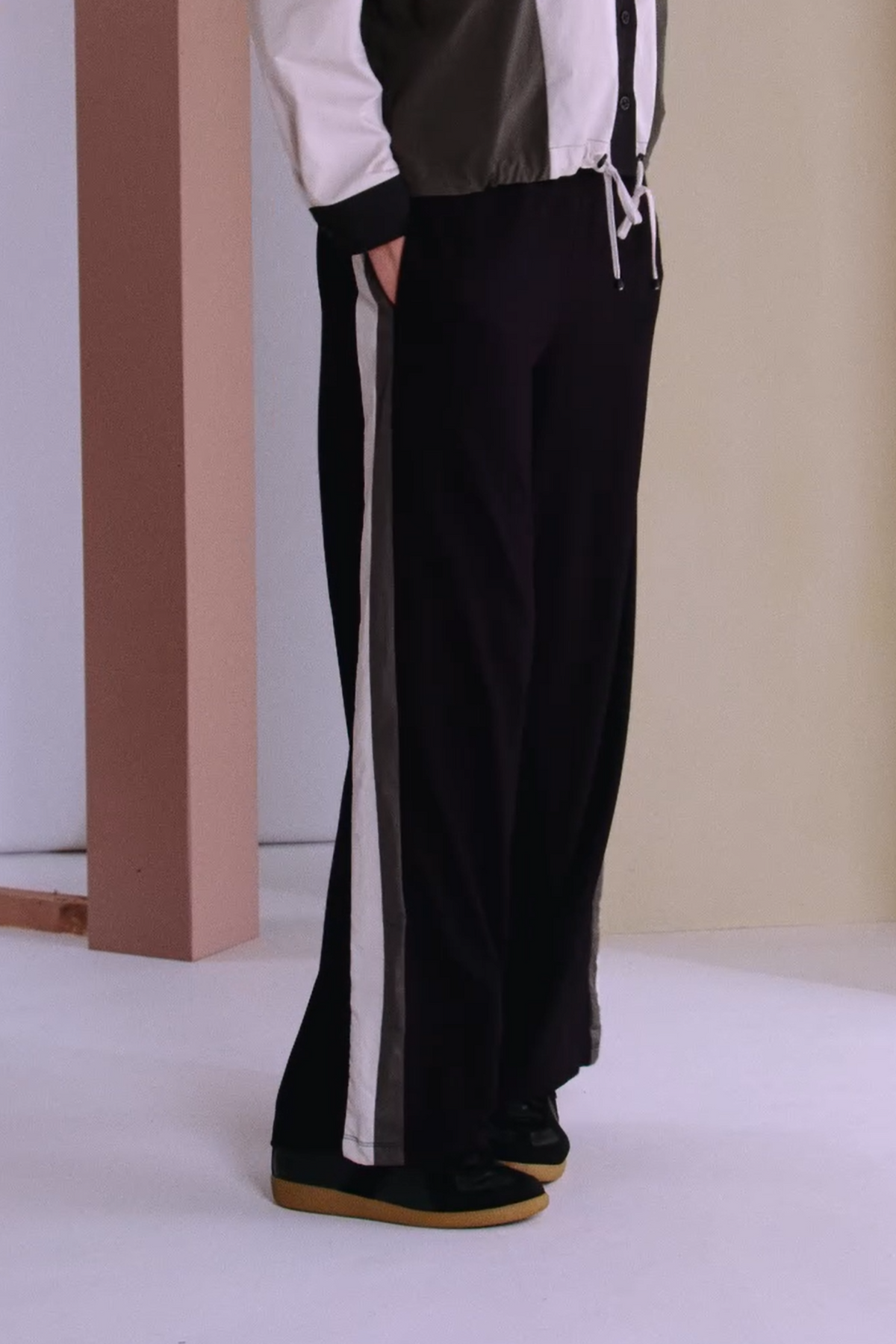 Naya Trousers Panel Seams Naw26327