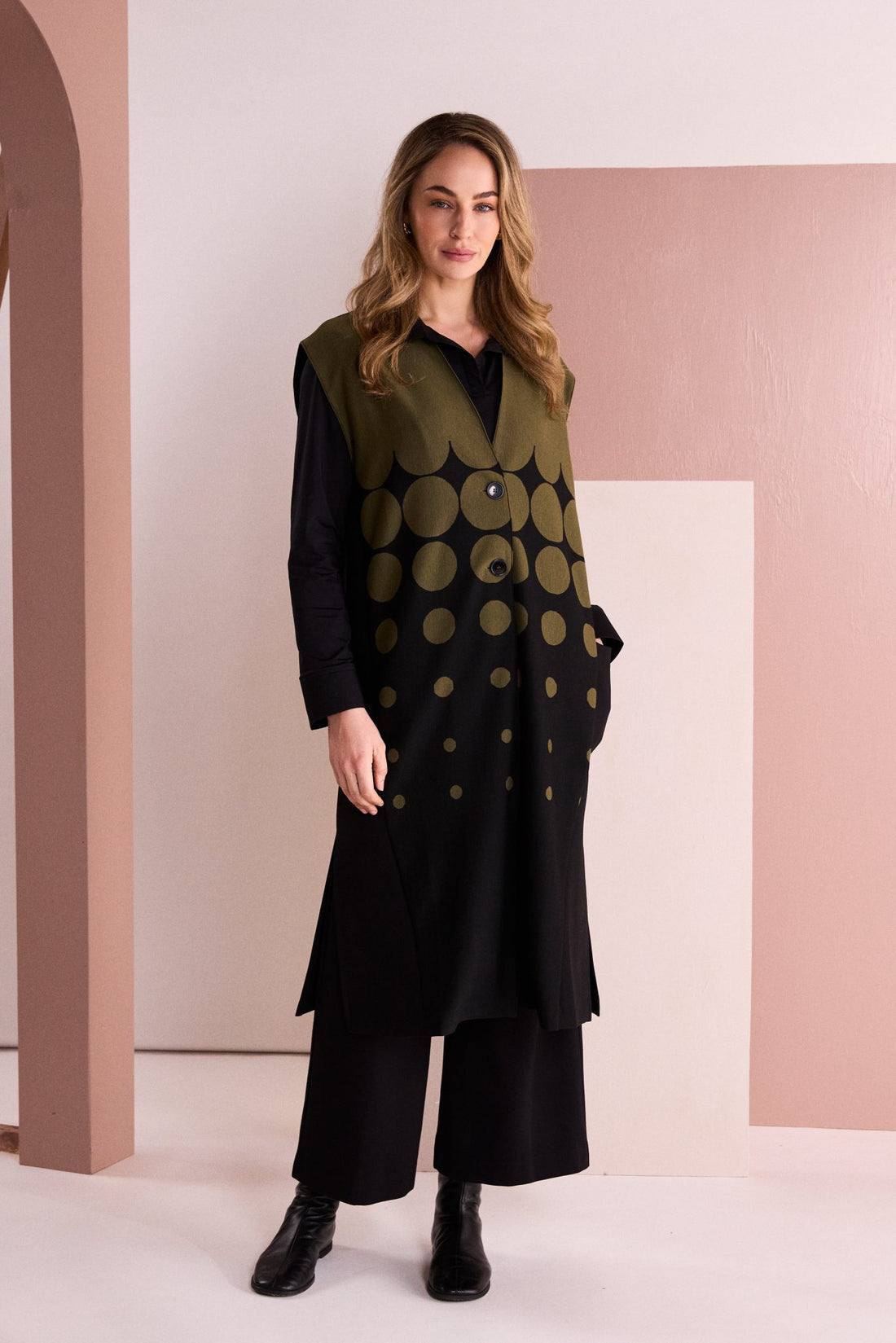 Naya Spot Border Waistcoat Naw26267