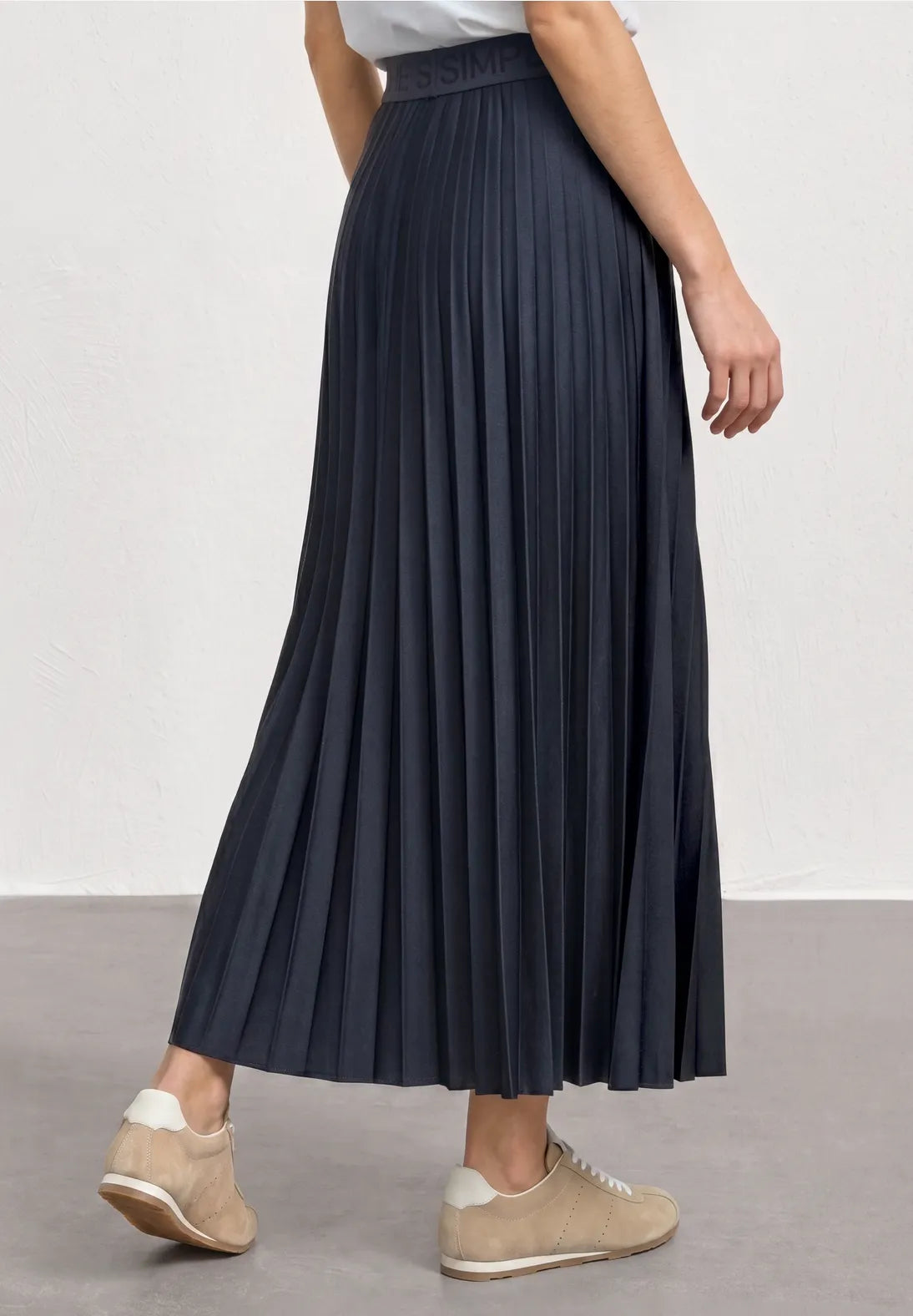 Street One Plissé Skirt (2 Colours) 362010