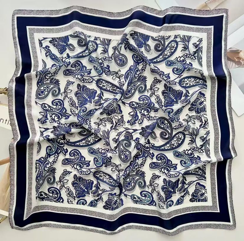 Paisley Scarf F3219